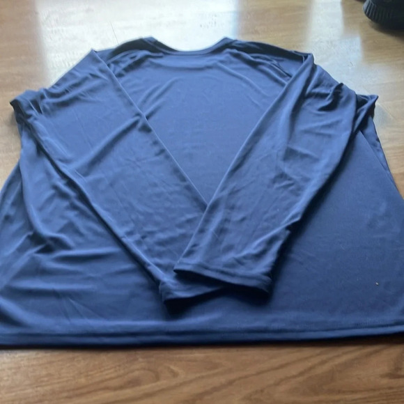 Nike Swim Dri-Fit Raglan Long Sleeve made of knit polyester. Size L Preowned - Picture 2 of 7